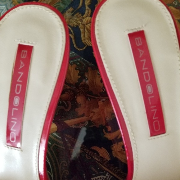 Bandolino Red Slip-on Sandals - Picture 5 of 6